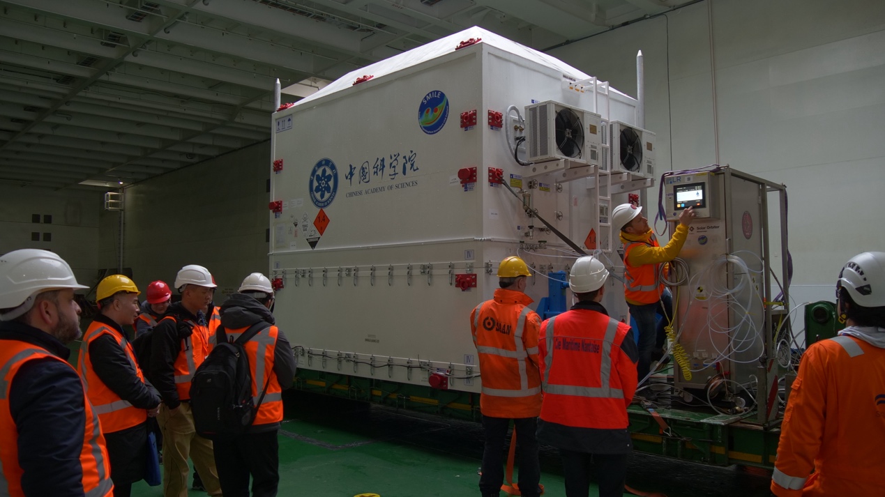 “微笑卫星”将于4月9日发射，中欧联合团队完成发射场最后准备