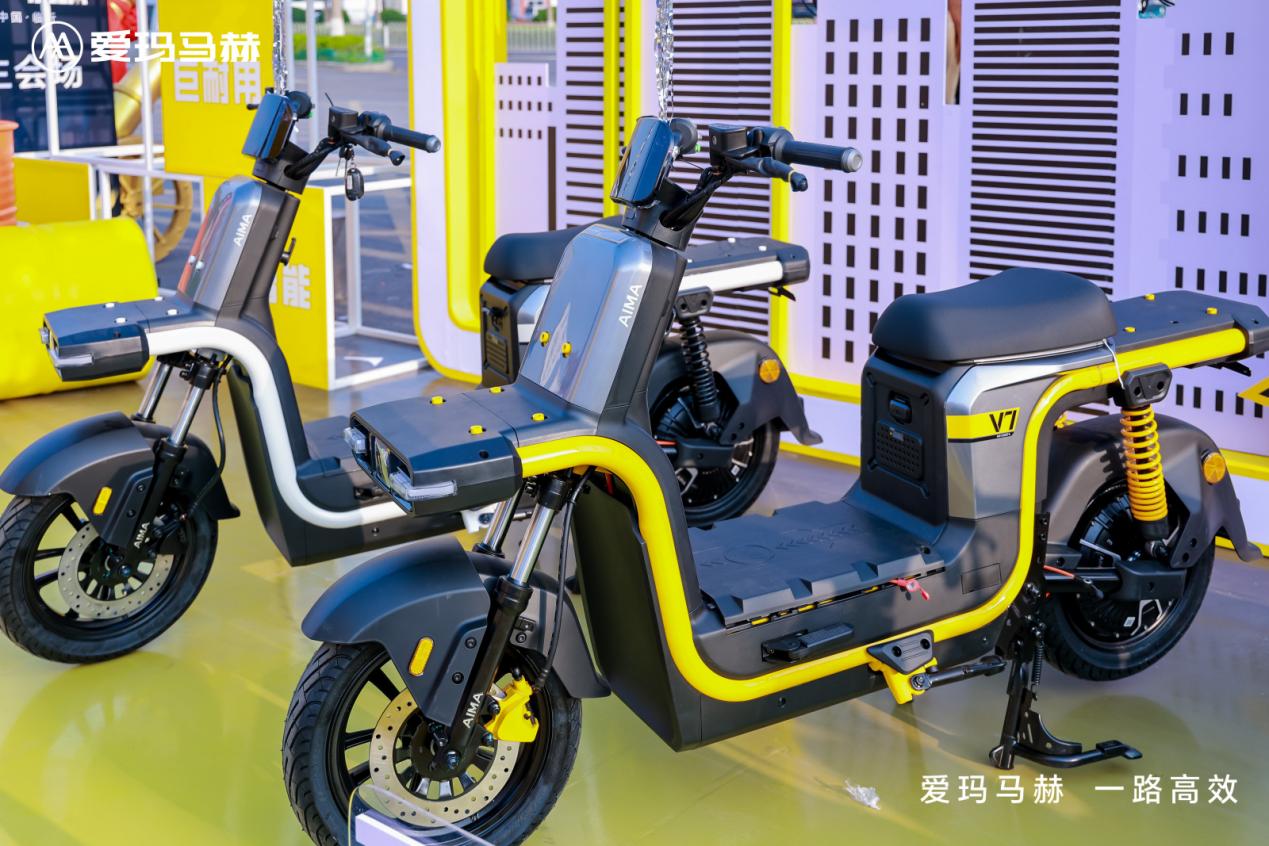 创新全场景适配 爱玛马赫解锁商用出行新方式