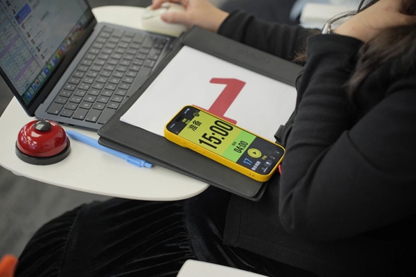 美图内部产品挑战赛收官：136个AI产品Demo落地