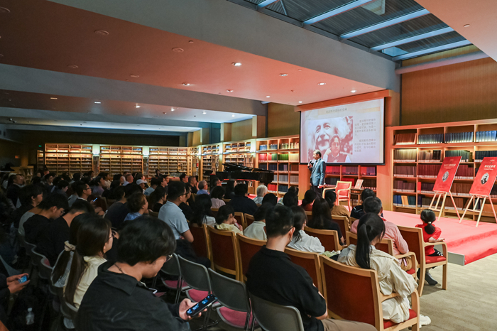 科学元典名篇赏读沙龙共话“琴弦上的爱因斯坦” 科学元典名篇赏读沙龙共话“琴弦上的爱因斯坦”
