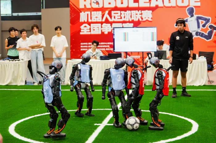RoBoLeague机器人足球联赛全国争霸赛预选赛:四强战队突围晋级总决赛 RoBoLeague机器人足球联赛全国争霸赛预选赛:四强战队突围晋级总决赛