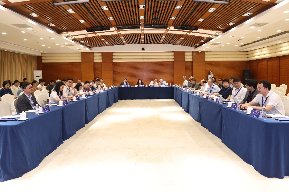 中国科协年会“智能建造关键无机非金属材料（智能水泥/玻璃等）”专题论坛举办