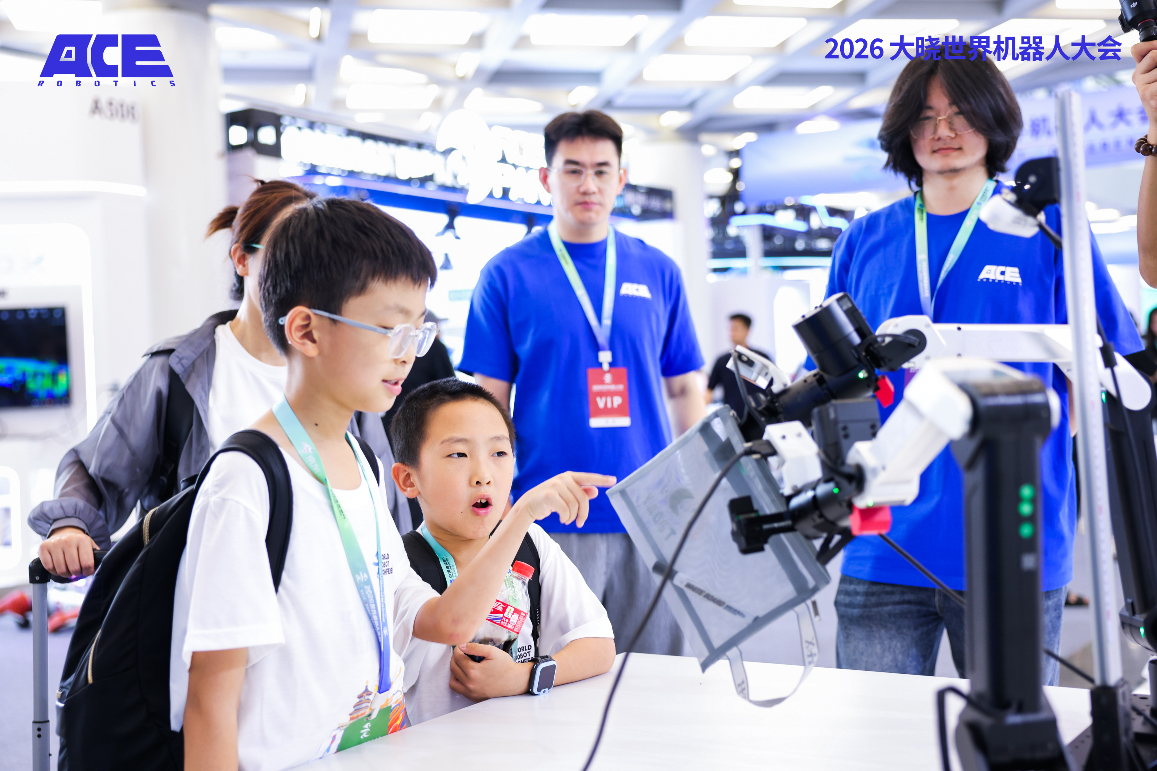 WRC 2026｜从世界模型到商业落地，大晓机器人展现具身智能全栈实力