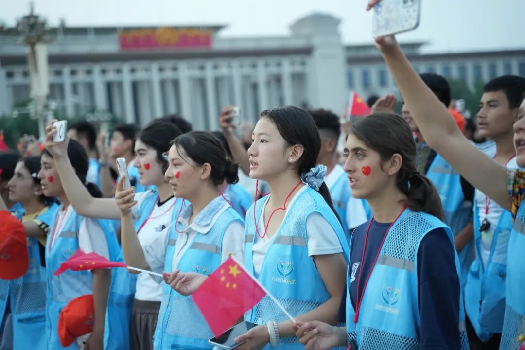 跨越三千公里的“行走课堂”