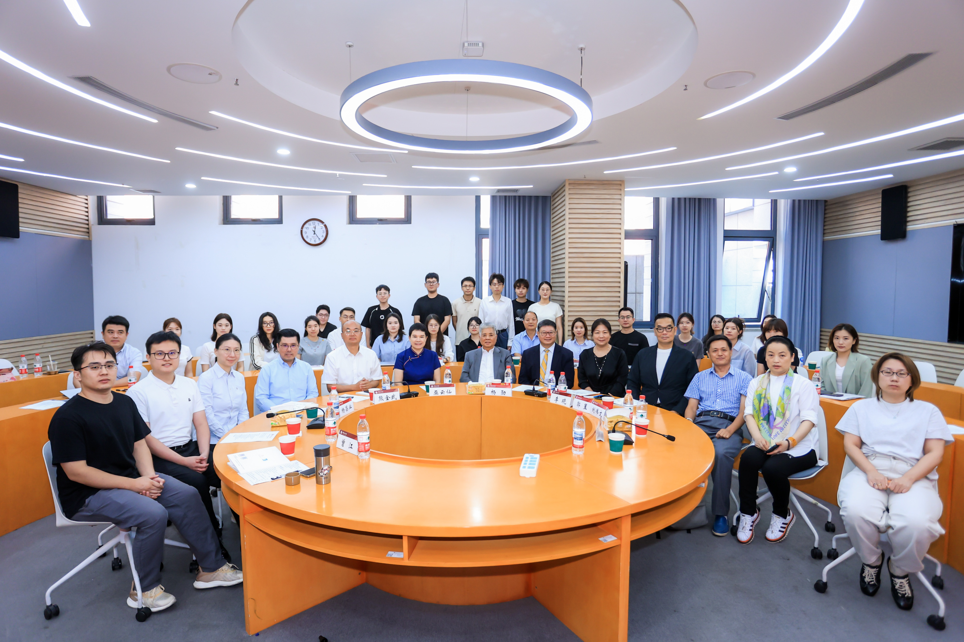 中国政法大学国际儒学院举行2026级开学第一课系列活动