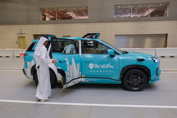 从中国到中东:全无人驾驶Robotaxi多哈首秀 从中国到中东:全无人驾驶Robotaxi多哈首秀