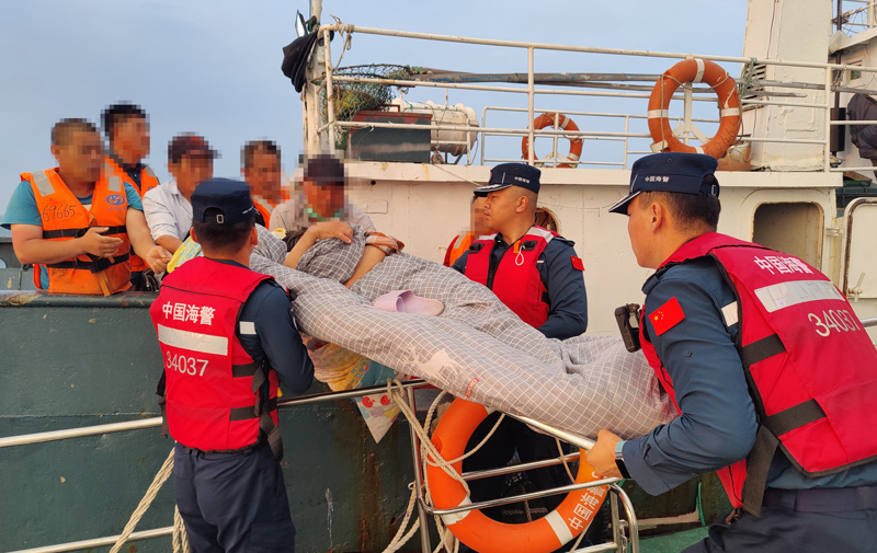 哨兵·中国丨长岛海警:人脱一层皮,岛披一层钢 哨兵·中国丨长岛海警:人脱一层皮,岛披一层钢