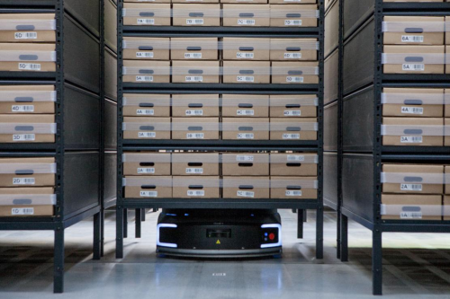 极智嘉携手eStore Logistics打造澳洲电商行业最大规模AMR部署