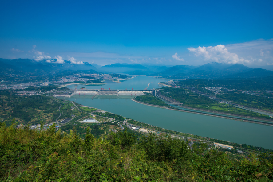 三峡电站累计发电量突破1.8万亿千瓦时
