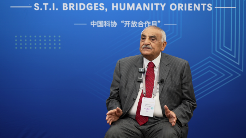 记者观察|全球AI治理,破局关键何在?——来自2025年世界科技与发展论坛的声音 记者观察|全球AI治理,破局关键何在?——来自2025年世界科技与发展论坛的声音