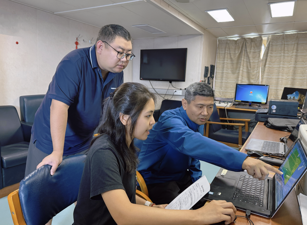 看浪听风观云:自主创新为极地科考保驾护航