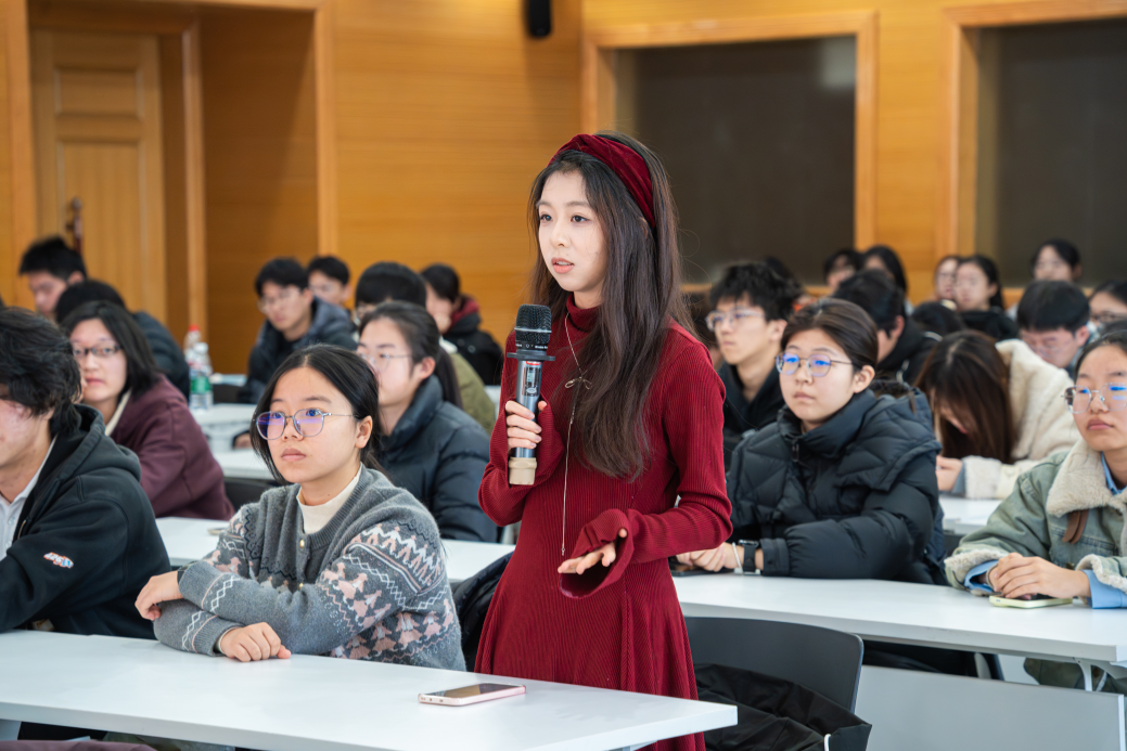 在高原上做科研是什么样的体验？科学家精神百场讲坛走进南信大