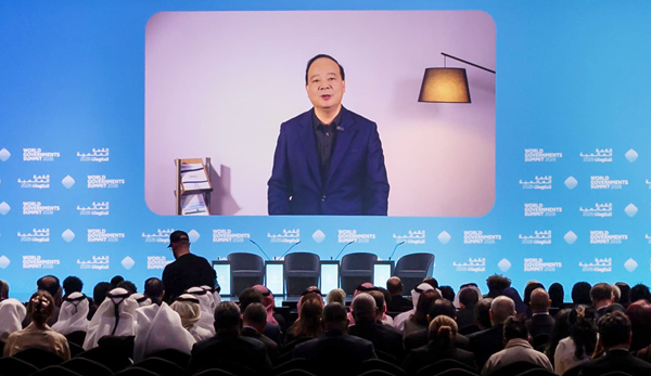 曾毓群谈未来能源体系：分布式、智能化、可循环