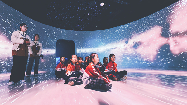 卢氏县人工智能体验中心项目启动 打造县域工业文化新地标